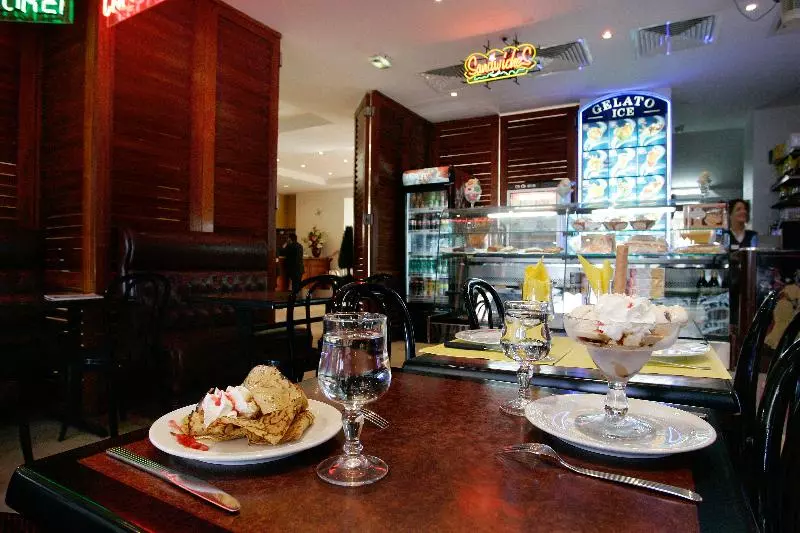 Fotos del hotel Hôtel Saint Sauveur:  3