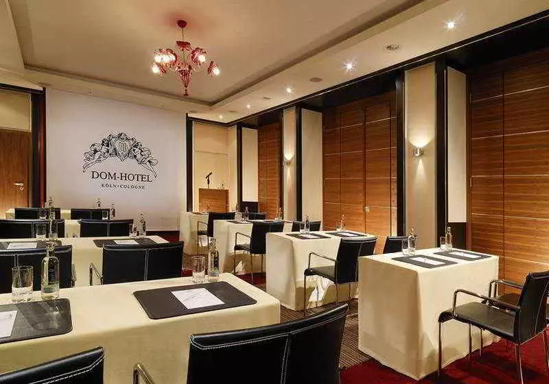 Fotos del hotel Althoff Dom Hotel Köln:  10