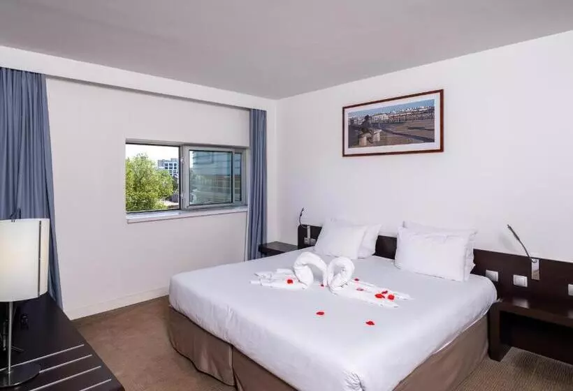 Fotos del hotel Novotel Nantes Centre Gare:  12