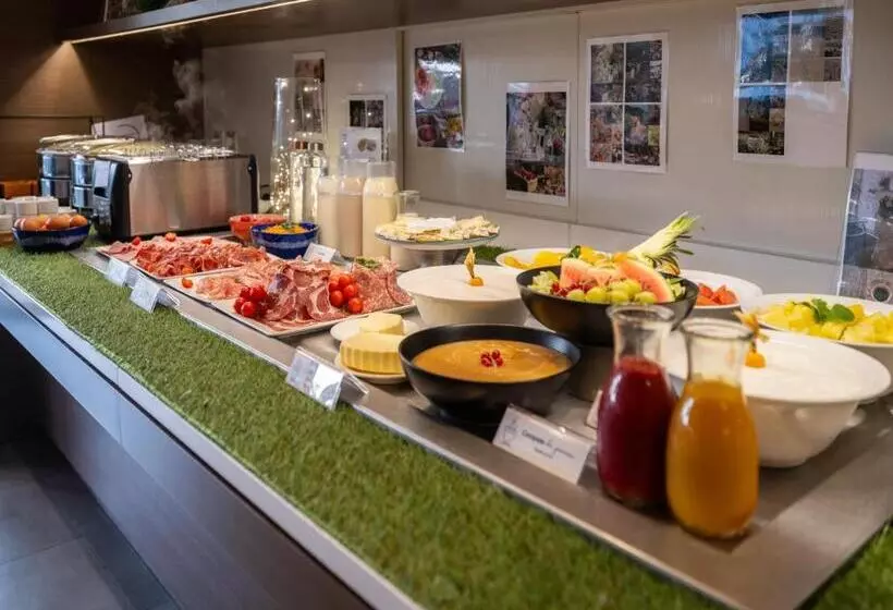 Fotos del hotel Novotel Nantes Centre Gare:  6