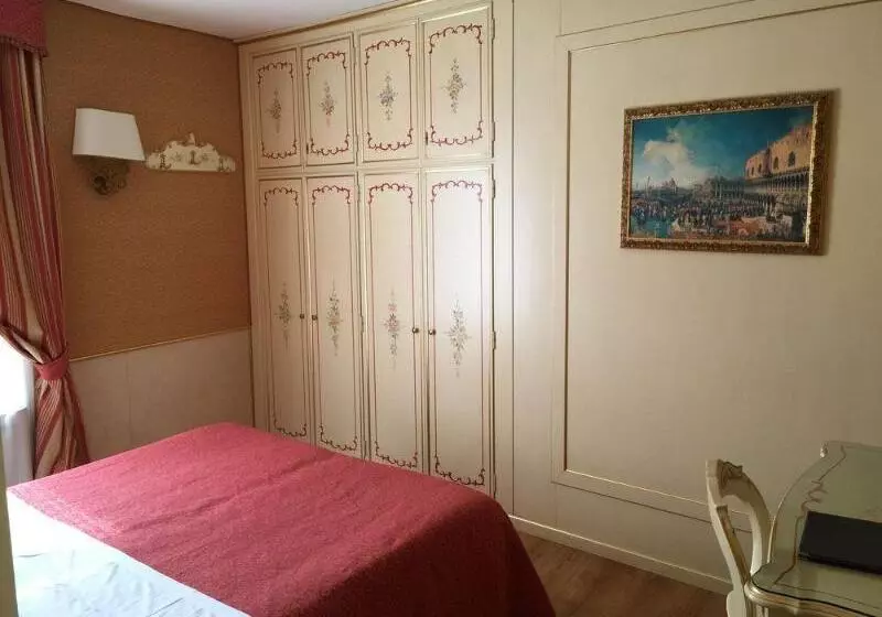 Fotos del hotel Arlecchino:  7