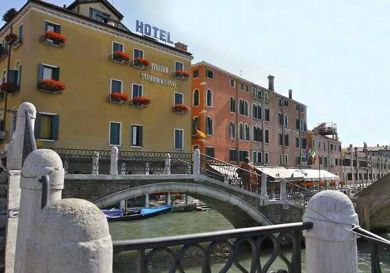 Fotos del hotel Arlecchino:  6