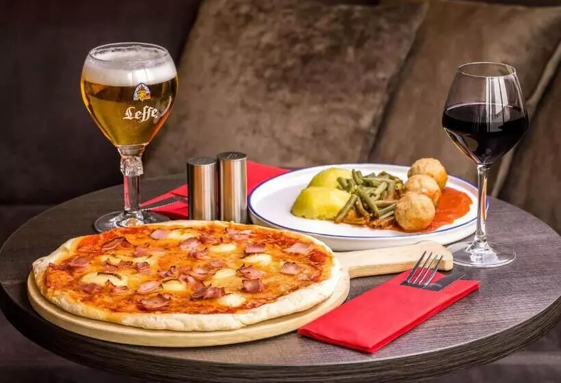 Fotos del hotel Ibis  Brussels Centre Gare Du Midi:  2