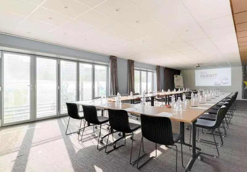 Fotos del hotel Ibis Paris 17 Clichybatignolles:  25