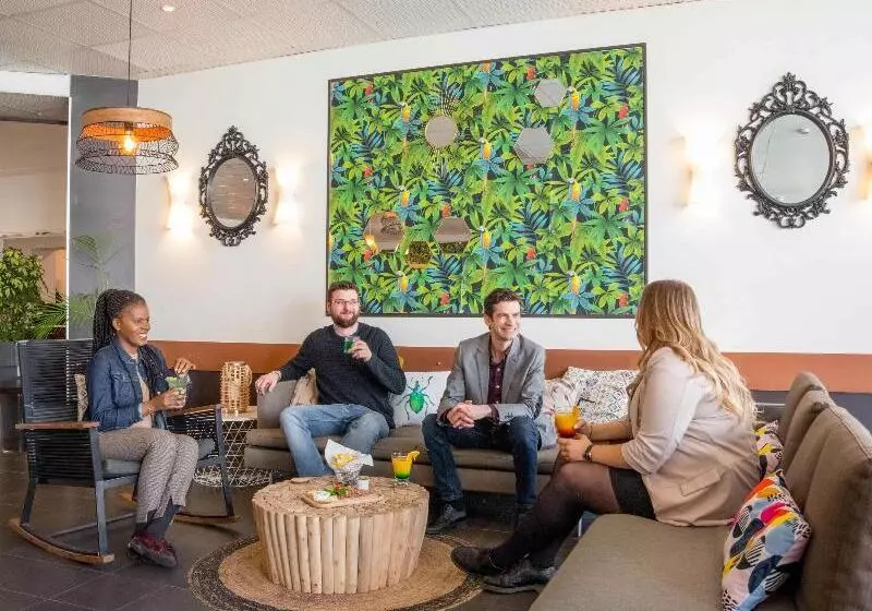 Ibis Paris 17 Clichybatignolles