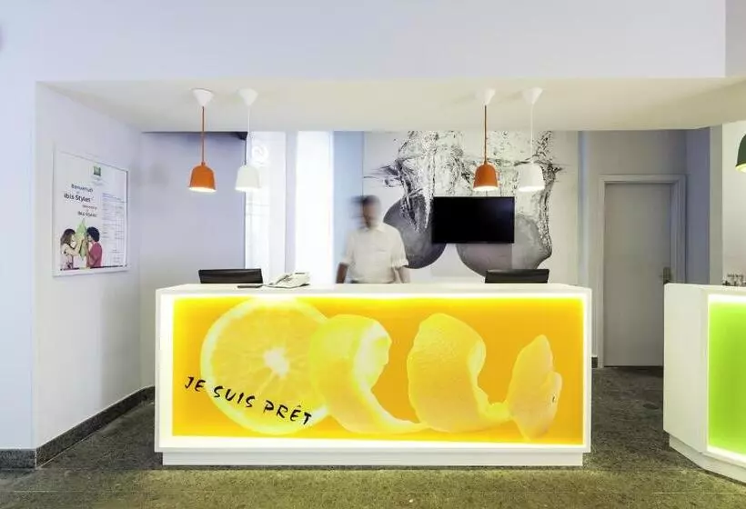 Fotos del hotel Ibis Styles Napoli Garibaldi:  3