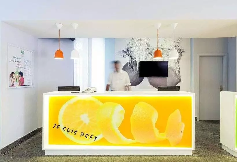 Fotos del hotel Ibis Styles Napoli Garibaldi:  9