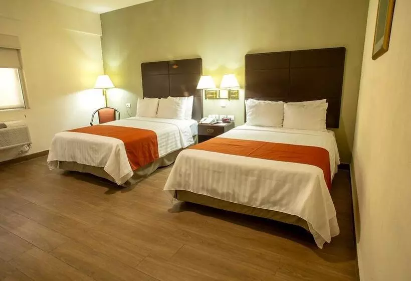 Fotos del hotel Plaza Calzada:  42