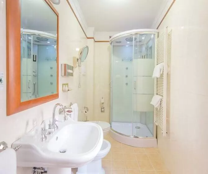 Fotos del hotel Strozzi Palace:  10