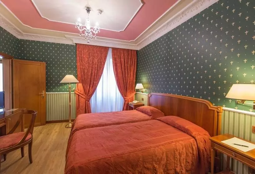 Fotos del hotel Strozzi Palace:  20