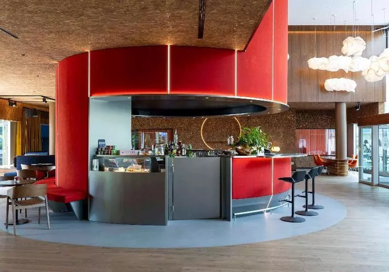 Fotos del hotel Novotel Zurich City West:  6