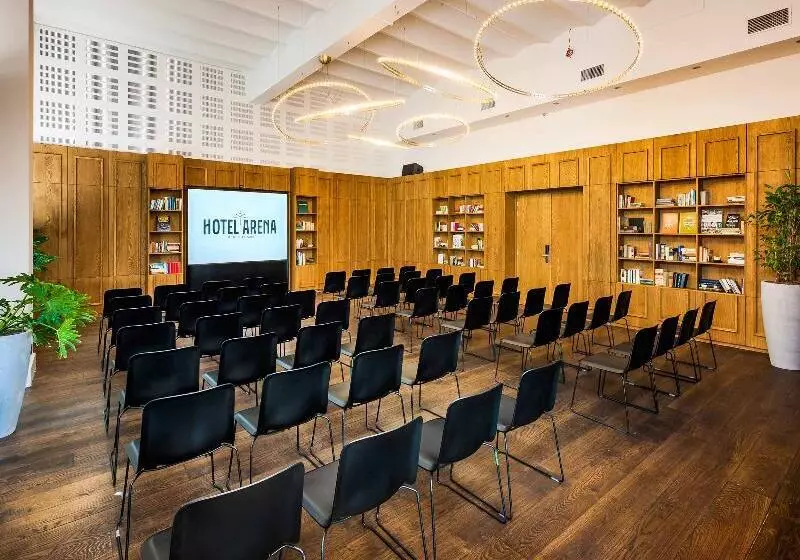 Fotos del hotel Arena:  13