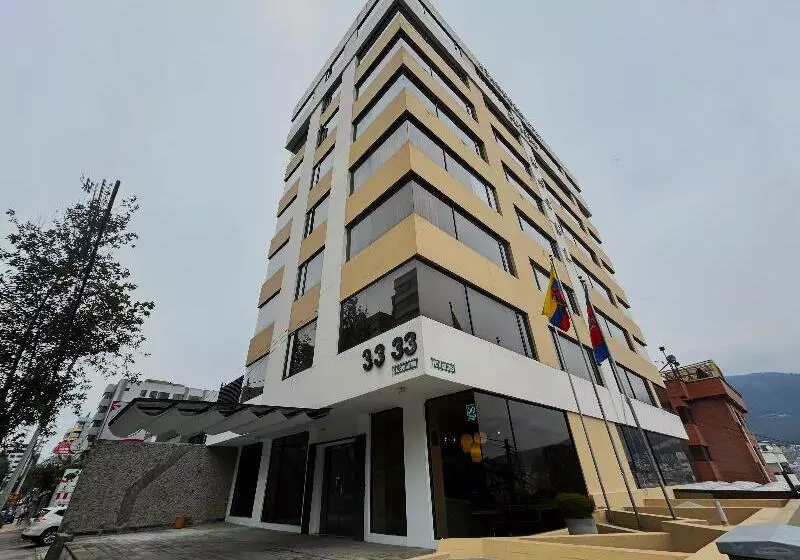 Fotos del hotel Stanford Suites:  5