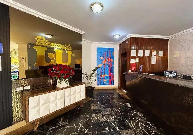 Fotos del hotel Stanford Suites:  7