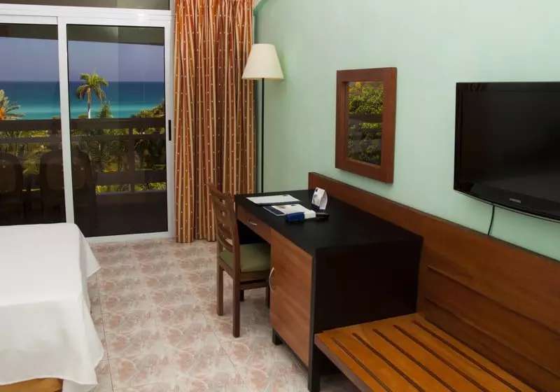 Fotos del hotel Occidental Arenas Blancas:  6