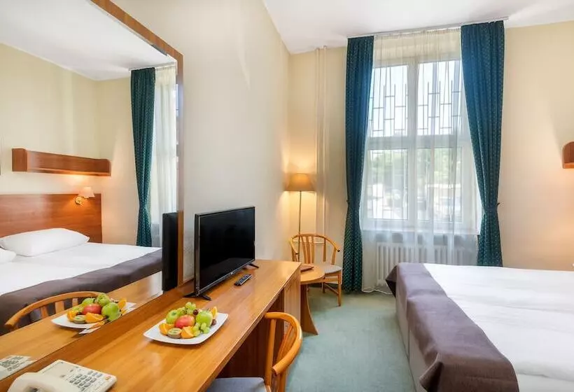 Fotos del hotel Hunguest  Millennium:  8