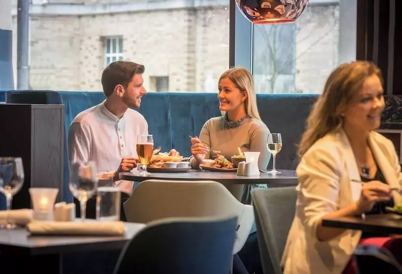 Fotos del hotel Clayton Hotel Belfast:  24