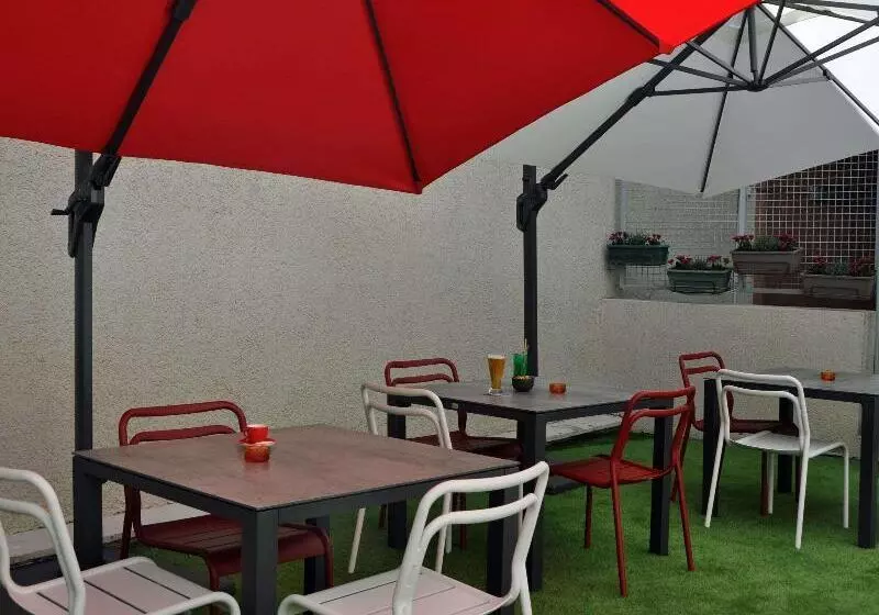 Fotos del hotel Ibis Toulouse Centre:  6