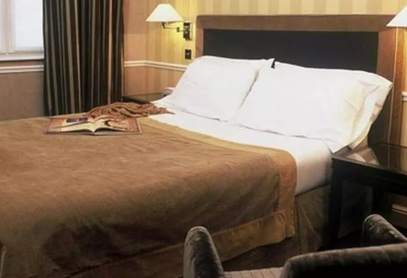 Fotos del hotel Victoires Opera:  3