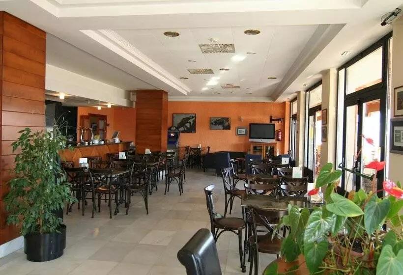 Fotos del hotel Cristina:  16