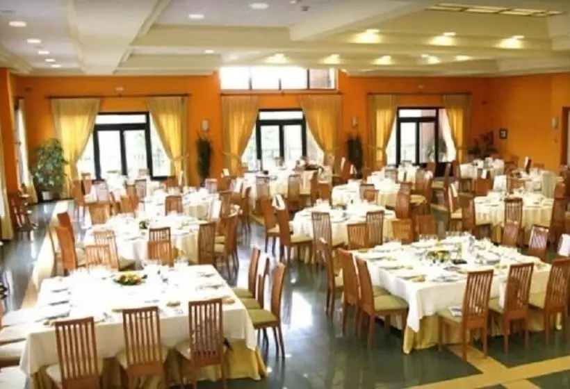 Fotos del hotel Cristina:  13