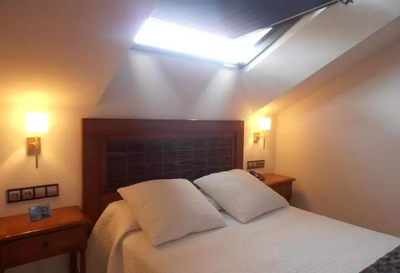 Fotos del hotel Cristina:  23