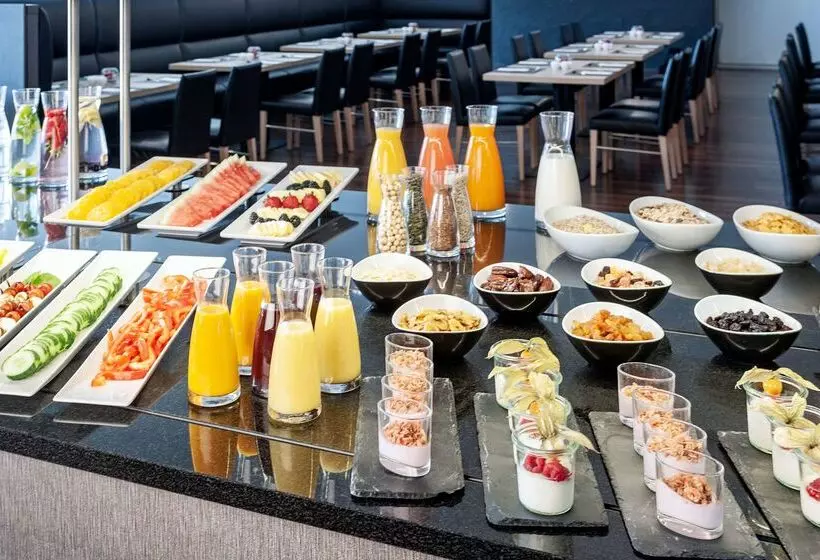 Fotos del hotel Nh Berlin Alexanderplatz:  63