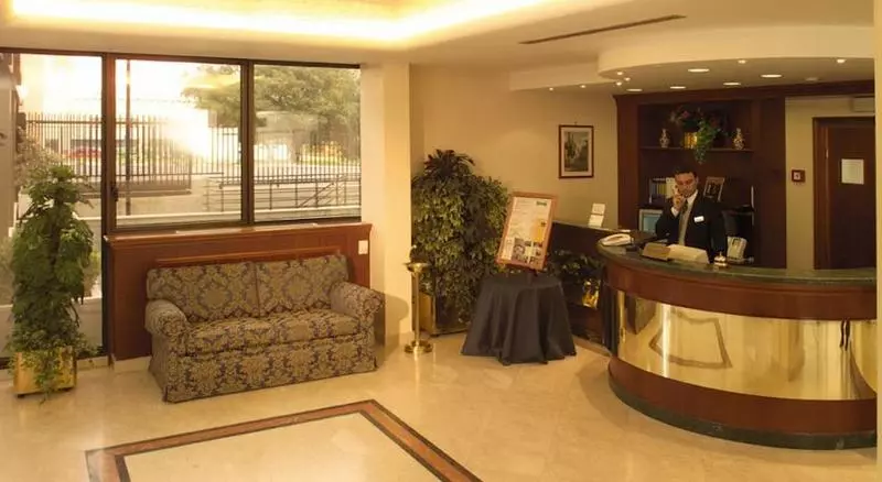 Fotos del hotel The Brand:  2