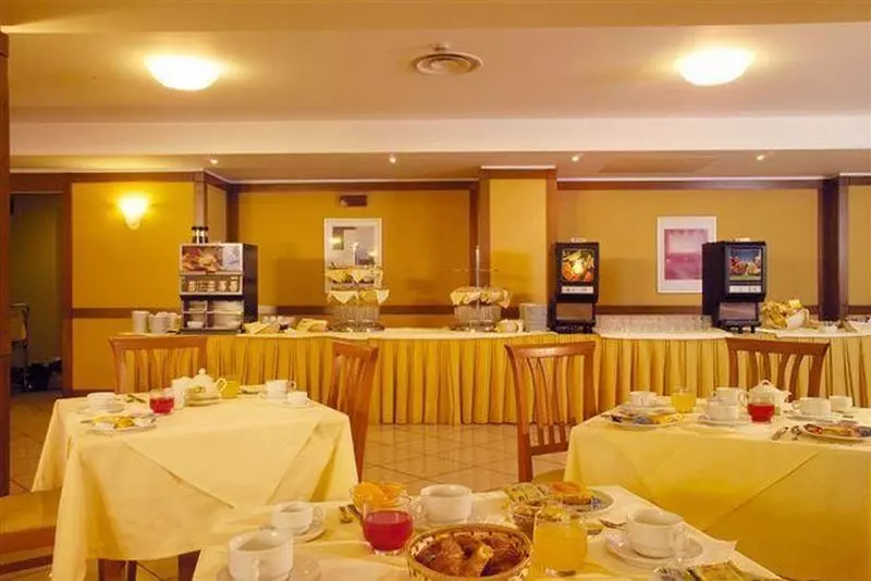 Fotos del hotel The Brand:  25