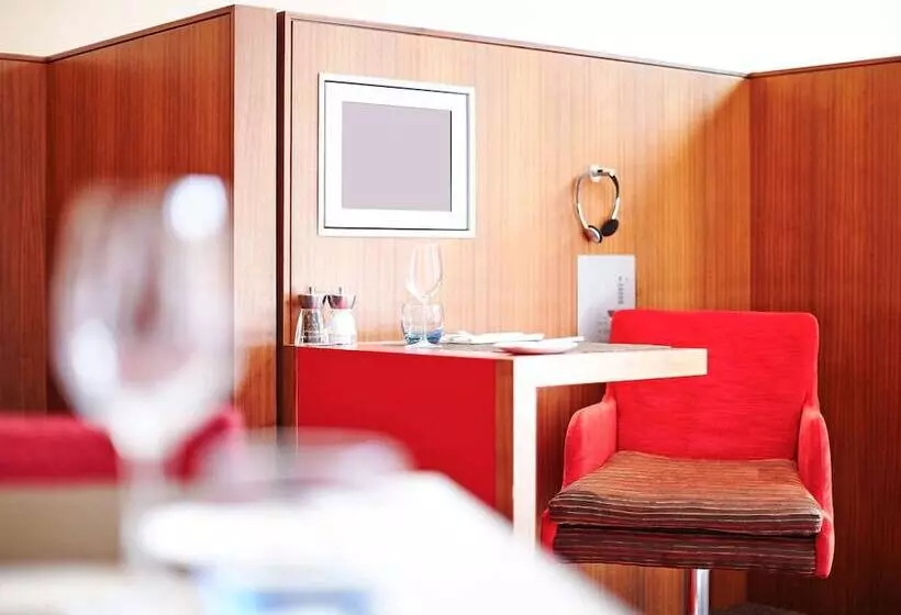 Fotos del hotel Novotel Bristol Centre:  2