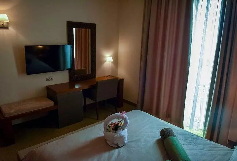 Fotos del hotel Iaki Conference & Spa:  2