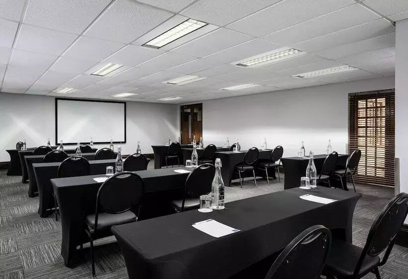 Fotos del hotel Protea Hotel By Marriott Johannesburg Wanderers:  10