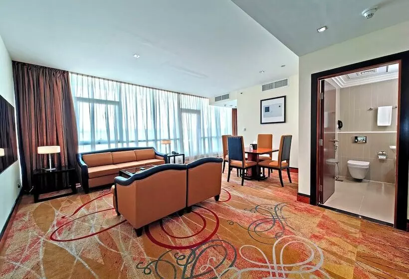 Fotos del hotel Millennium Airport Hotel Dubai:  53