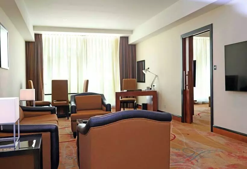 Fotos del hotel Millennium Airport Hotel Dubai:  62