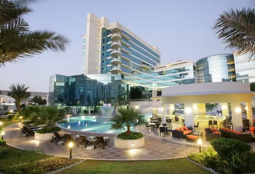 Fotos del hotel Millennium Airport Hotel Dubai:  16