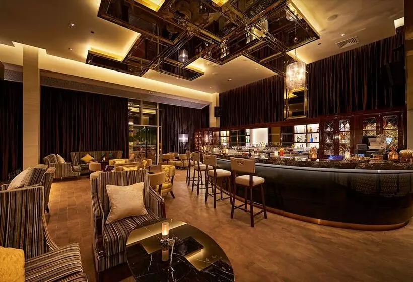 Fotos del hotel Millennium Airport Hotel Dubai:  9
