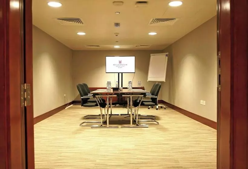 Fotos del hotel Millennium Airport Hotel Dubai:  10