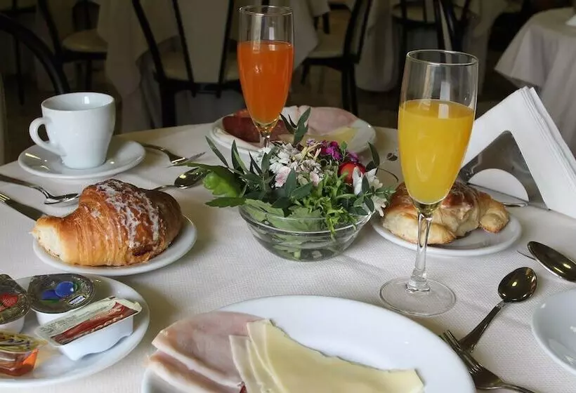 Fotos del hotel Orazia:  4