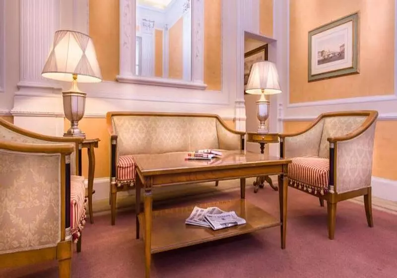 Fotos del hotel La Fortezza:  8