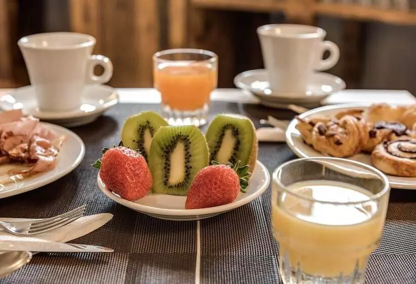 Fotos del hotel La Fortezza:  10