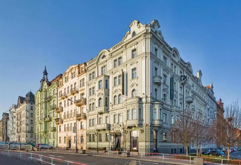 Mamaison  Riverside Prague