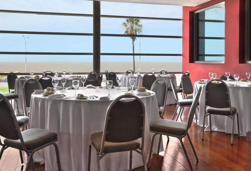 Fotos del hotel Nh Montevideo Columbia:  6