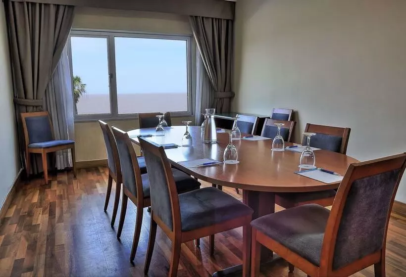 Fotos del hotel Nh Montevideo Columbia:  27