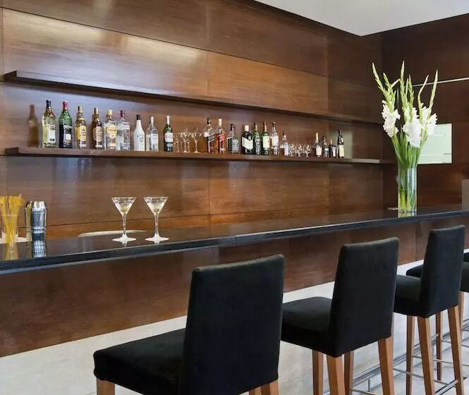 Fotos del hotel Nh Montevideo Columbia:  12