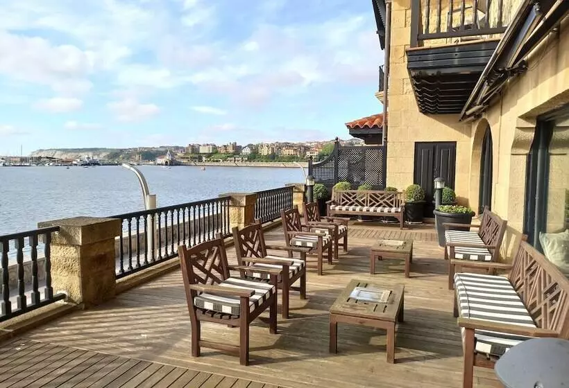 Fotos del hotel Ercilla Embarcadero:  5