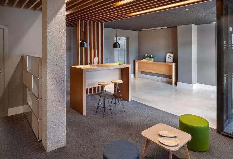 Fotos del hotel Ibis Styles Pamplona Noain:  10