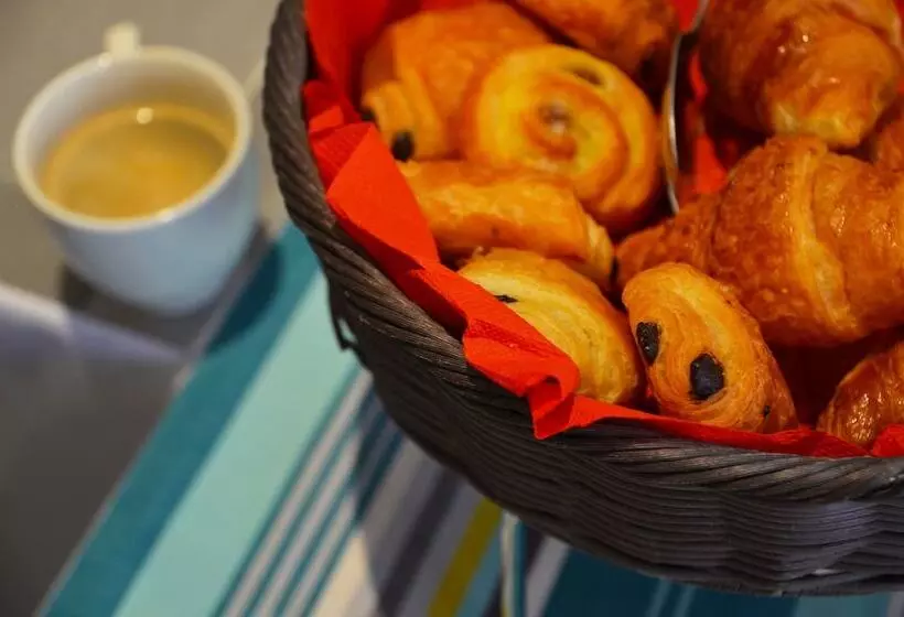 Fotos del hotel Hôtel La Maison Bord Eaux:  15