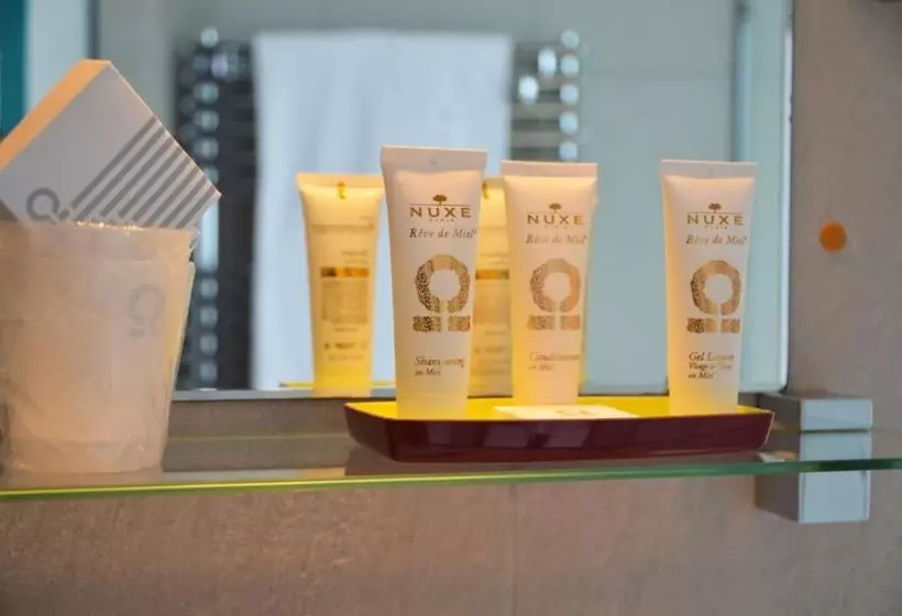 Fotos del hotel Hôtel La Maison Bord Eaux:  8