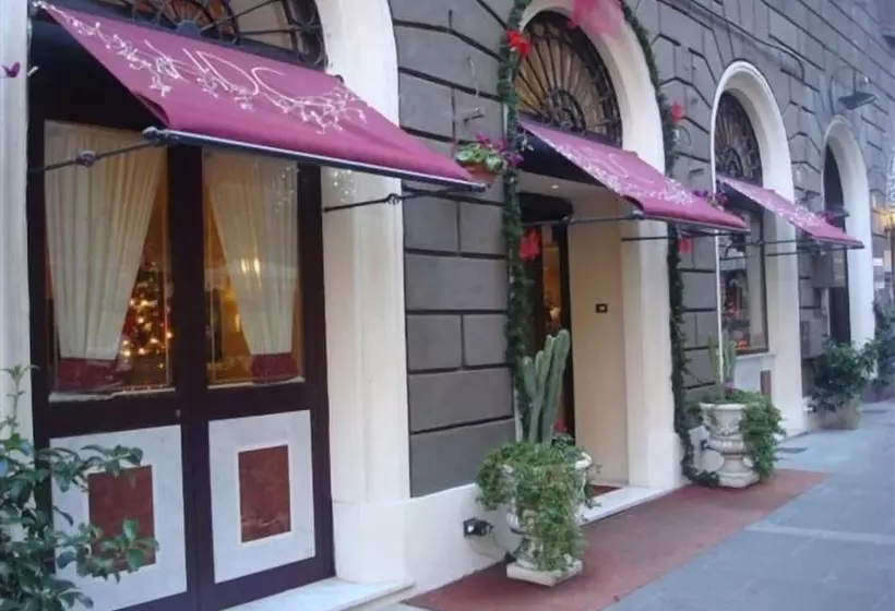 Fotos del hotel Dina:  18