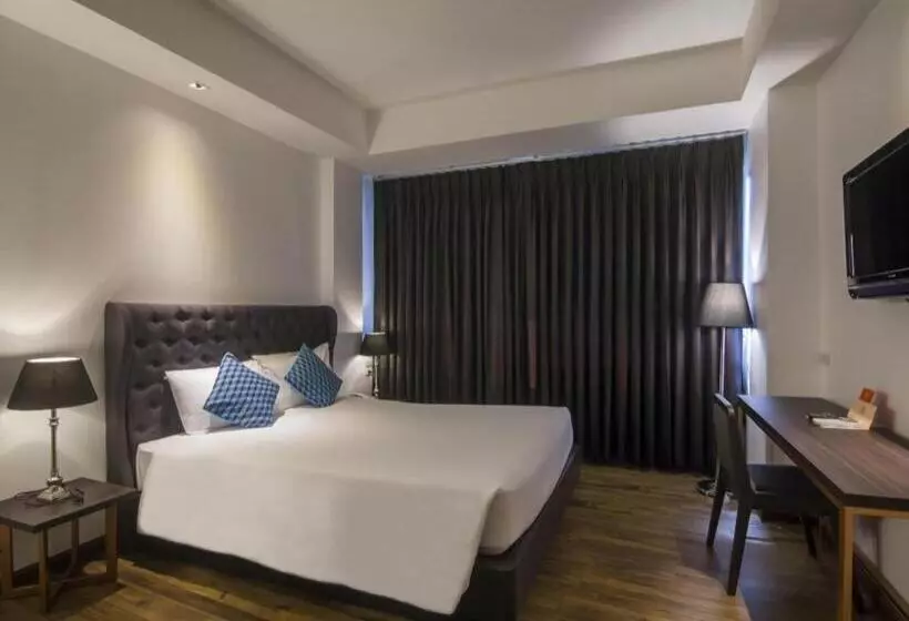 Fotos del hotel First House:  15